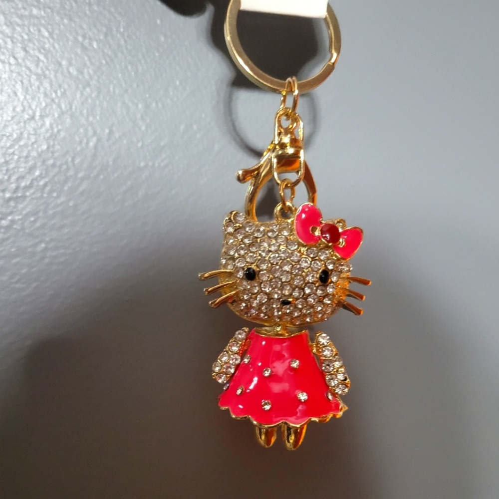Hello kitty key ring.